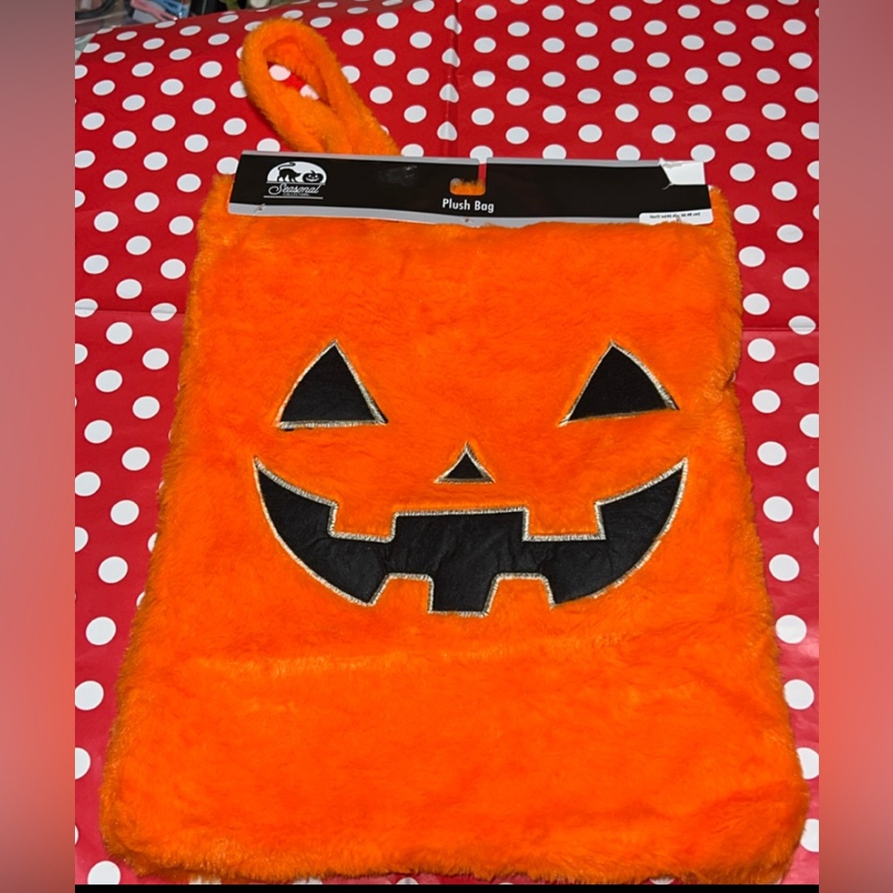 New Seasonal Collection Orange Pumpkin Face Plush Bag 16 x 12 in with Handles